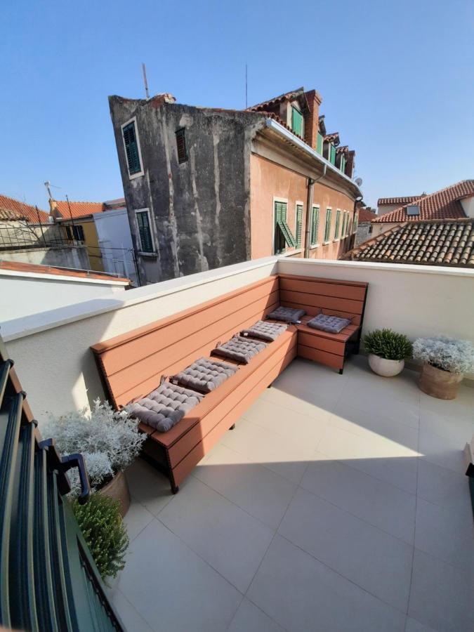 Aparthotel St. Clara Old Town Szybenik Zewnętrze zdjęcie