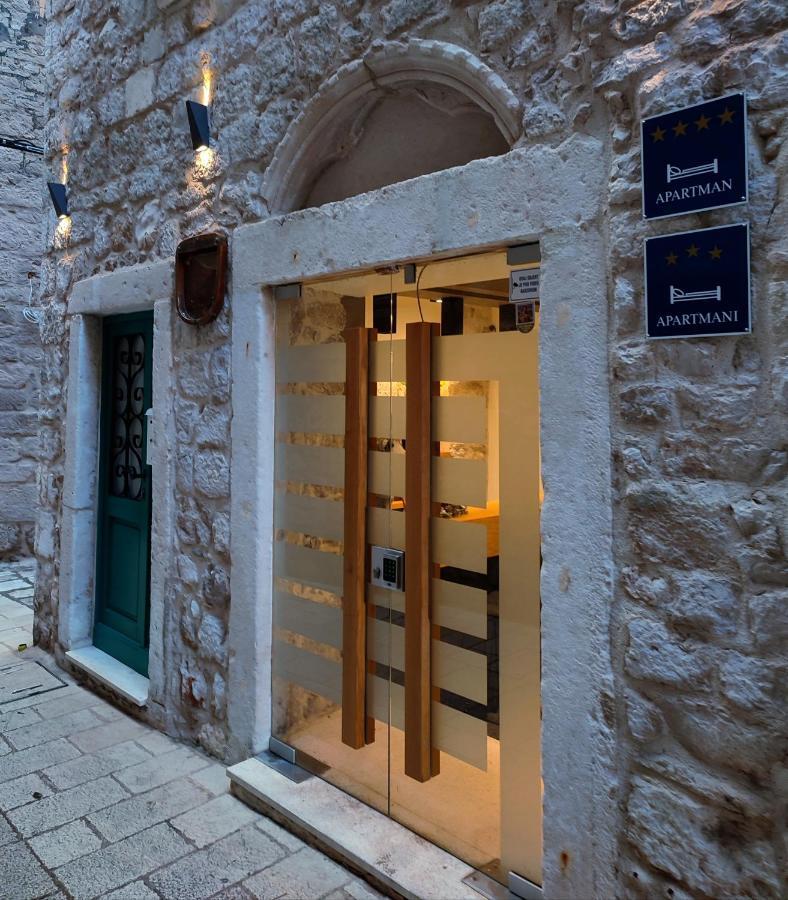 Aparthotel St. Clara Old Town Szybenik Zewnętrze zdjęcie